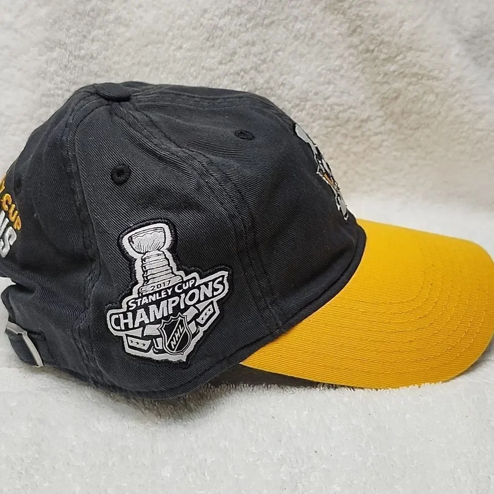 Reebok Pittsburgh Penguins 2017 Stanley Cup Sliderback Hat - New